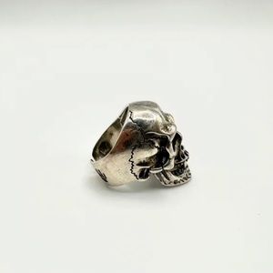 Glossy Skull Sterling Silver Ring